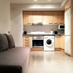 Apartamento Mazi Nest, Mataró